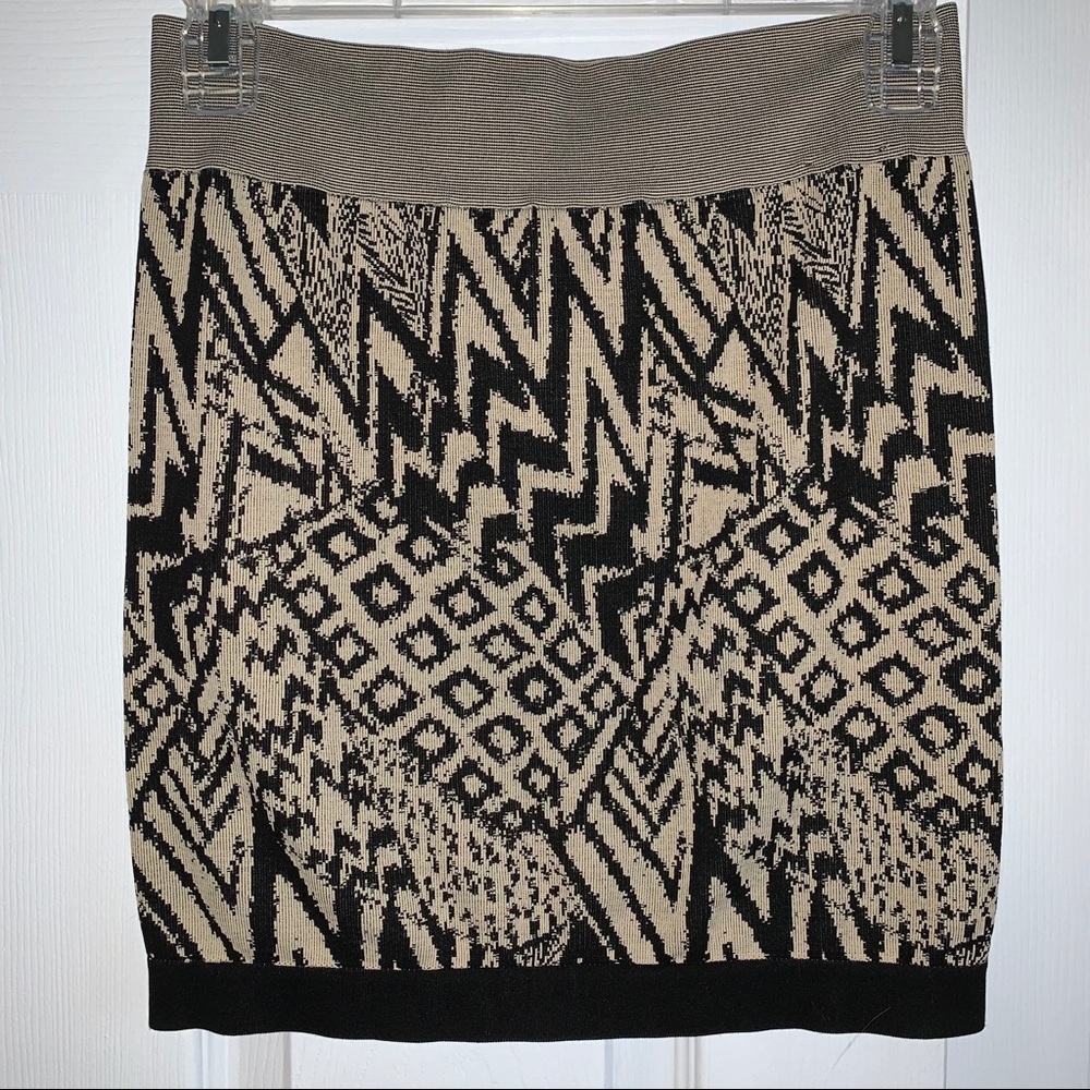GUESS Pencil Skirt- Black & Beige
